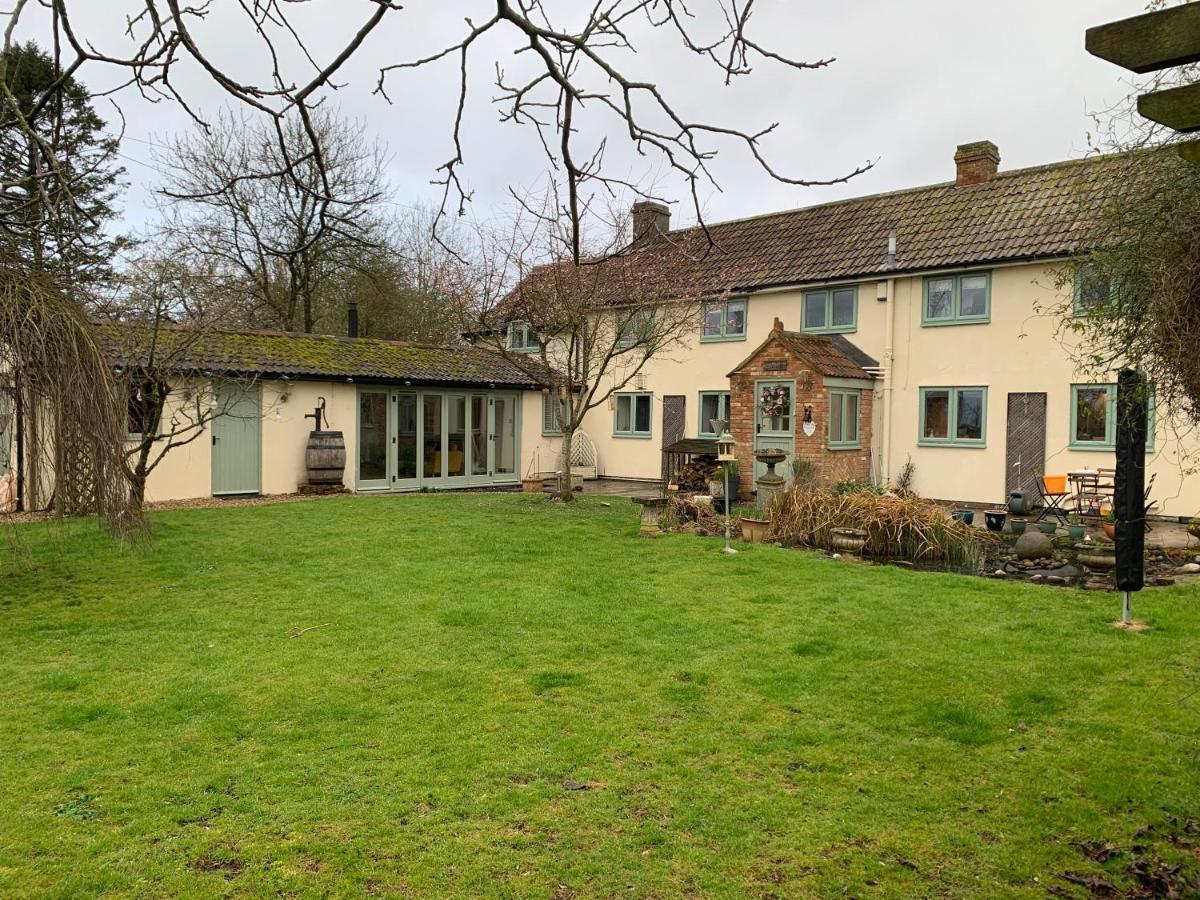 The Nest At Walnut Cottage Burrowbridge Exterior foto